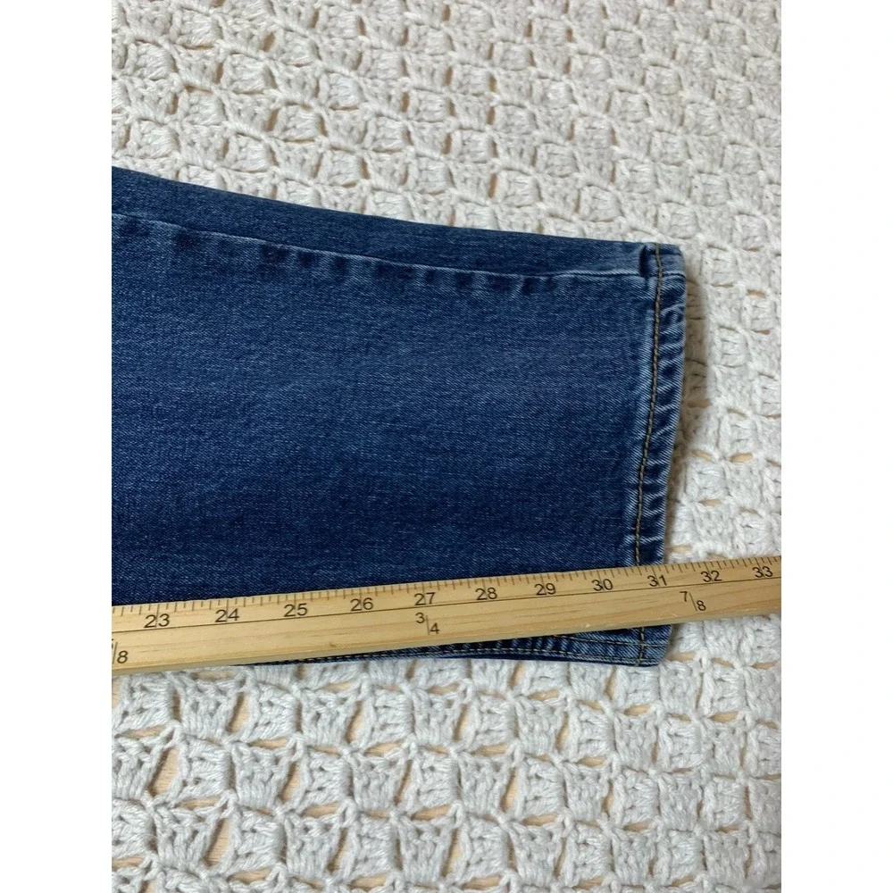 Levis please check